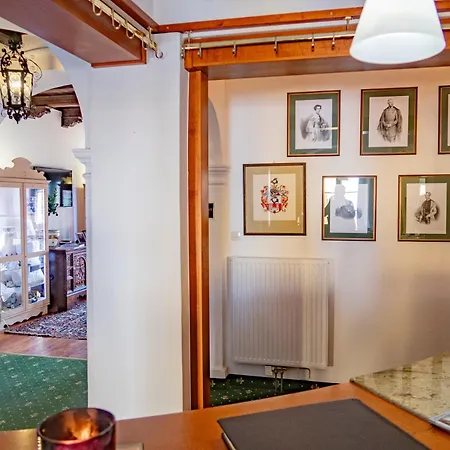 希别墅酒店 4* 米尔施塔特